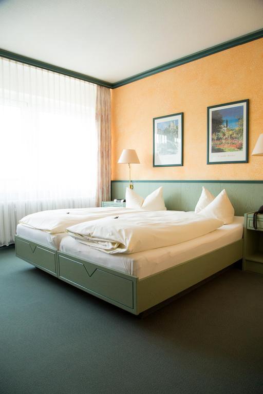 Hotel Reifenstein Kleinbartloff Екстер'єр фото