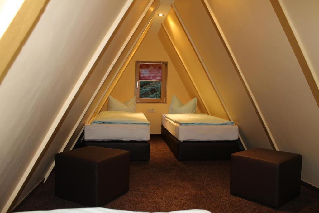 Hotel Reifenstein Kleinbartloff Номер фото